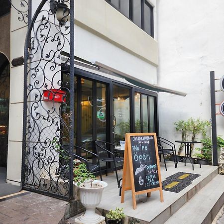Bnb98 Silom Hotel Bangkok Eksteriør billede
