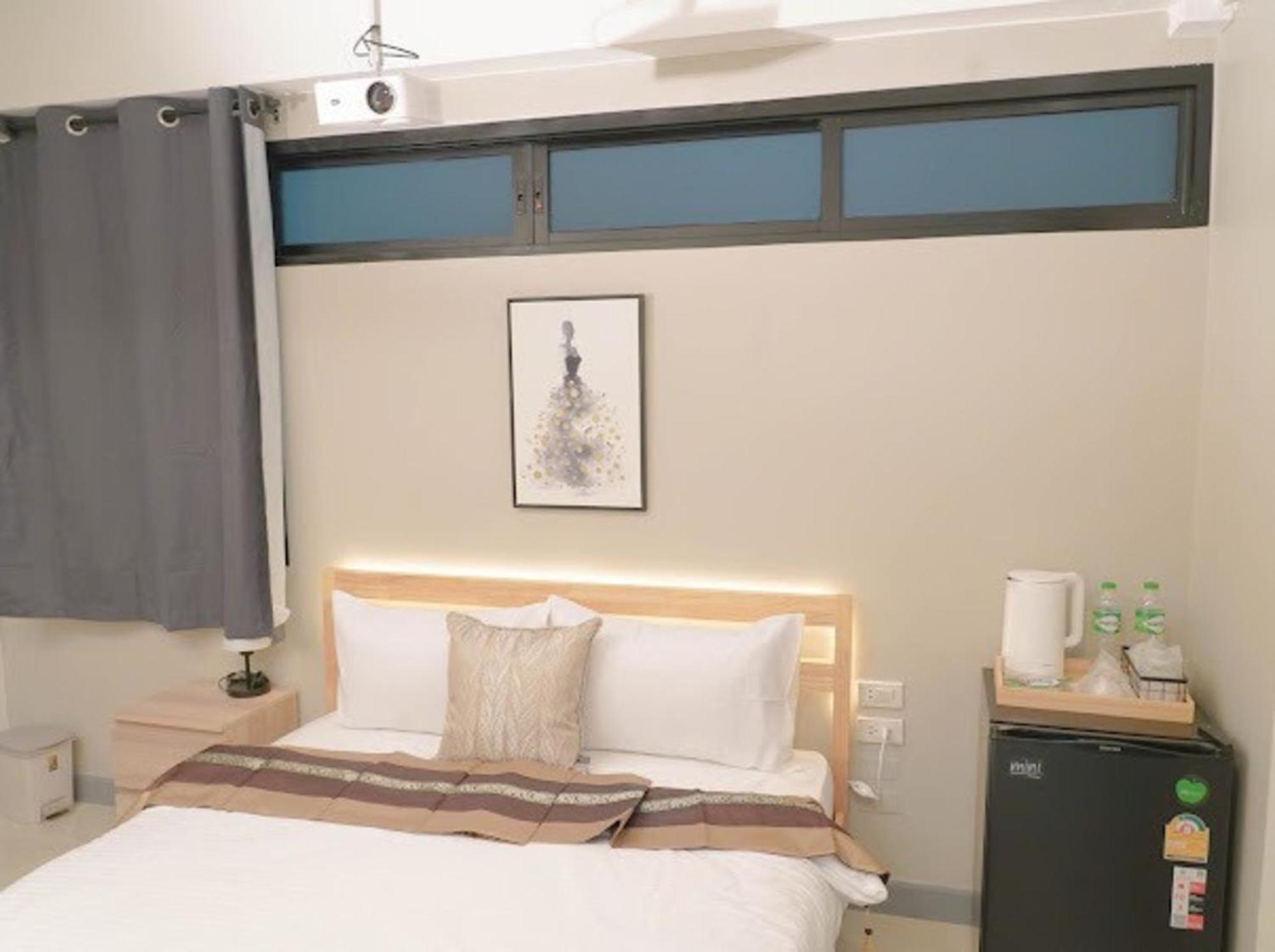 Bnb98 Silom Hotel Bangkok Eksteriør billede