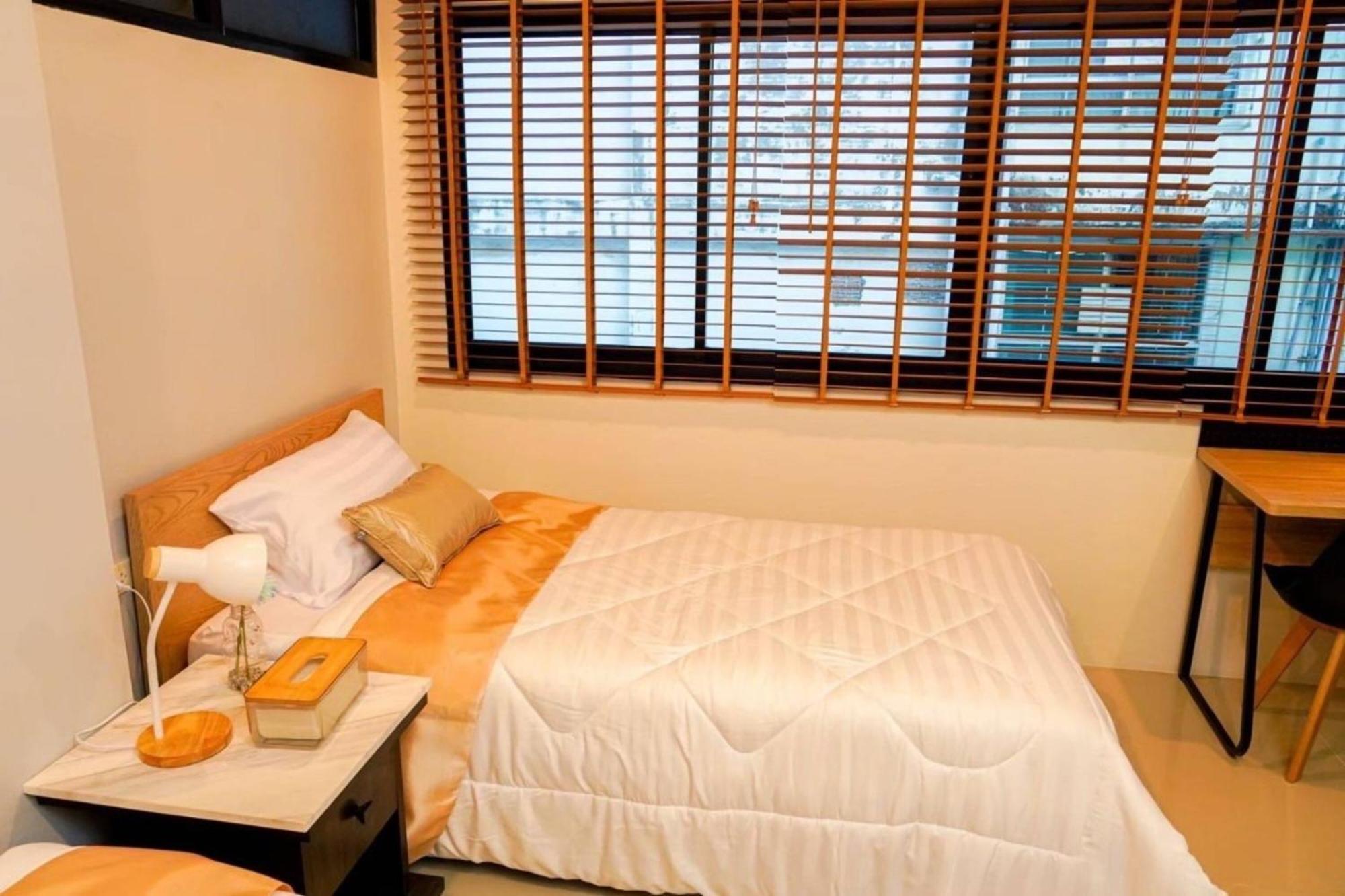 Bnb98 Silom Hotel Bangkok Eksteriør billede