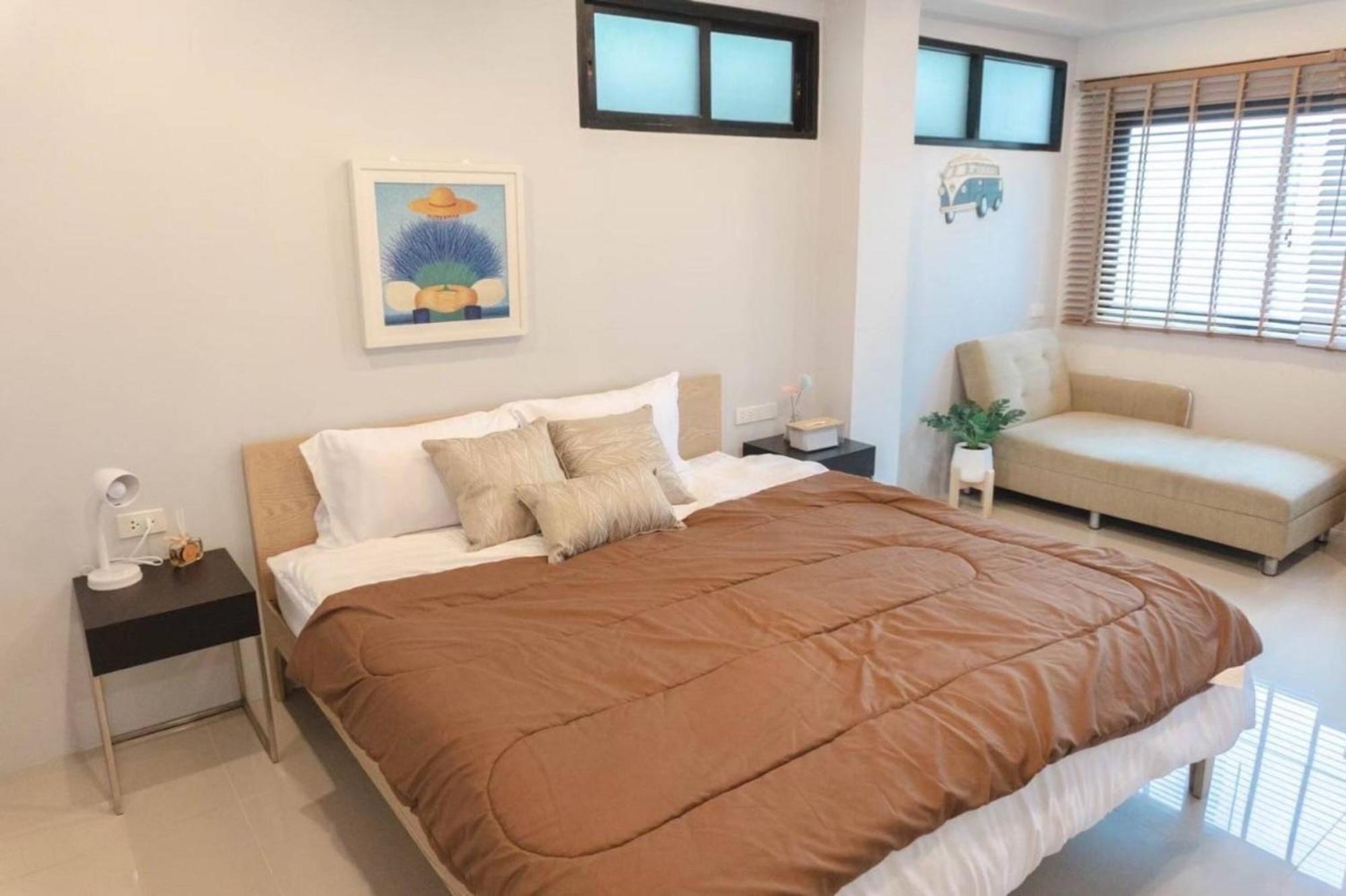 Bnb98 Silom Hotel Bangkok Eksteriør billede