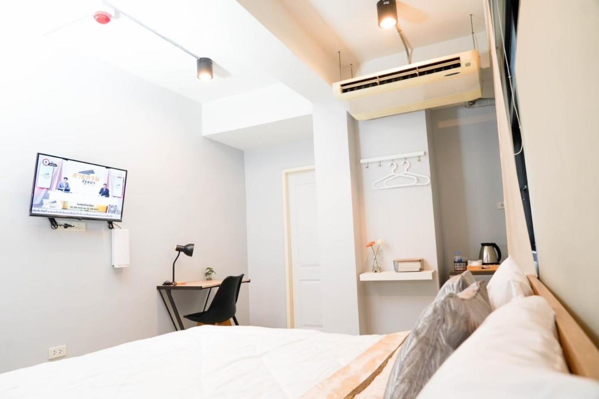 Bnb98 Silom Hotel Bangkok Eksteriør billede